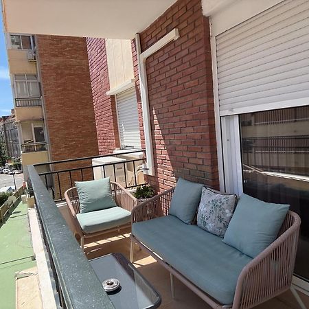 Apartmán Galvez Flat, At Principal Railway Station In Màlaga Exteriér fotografie